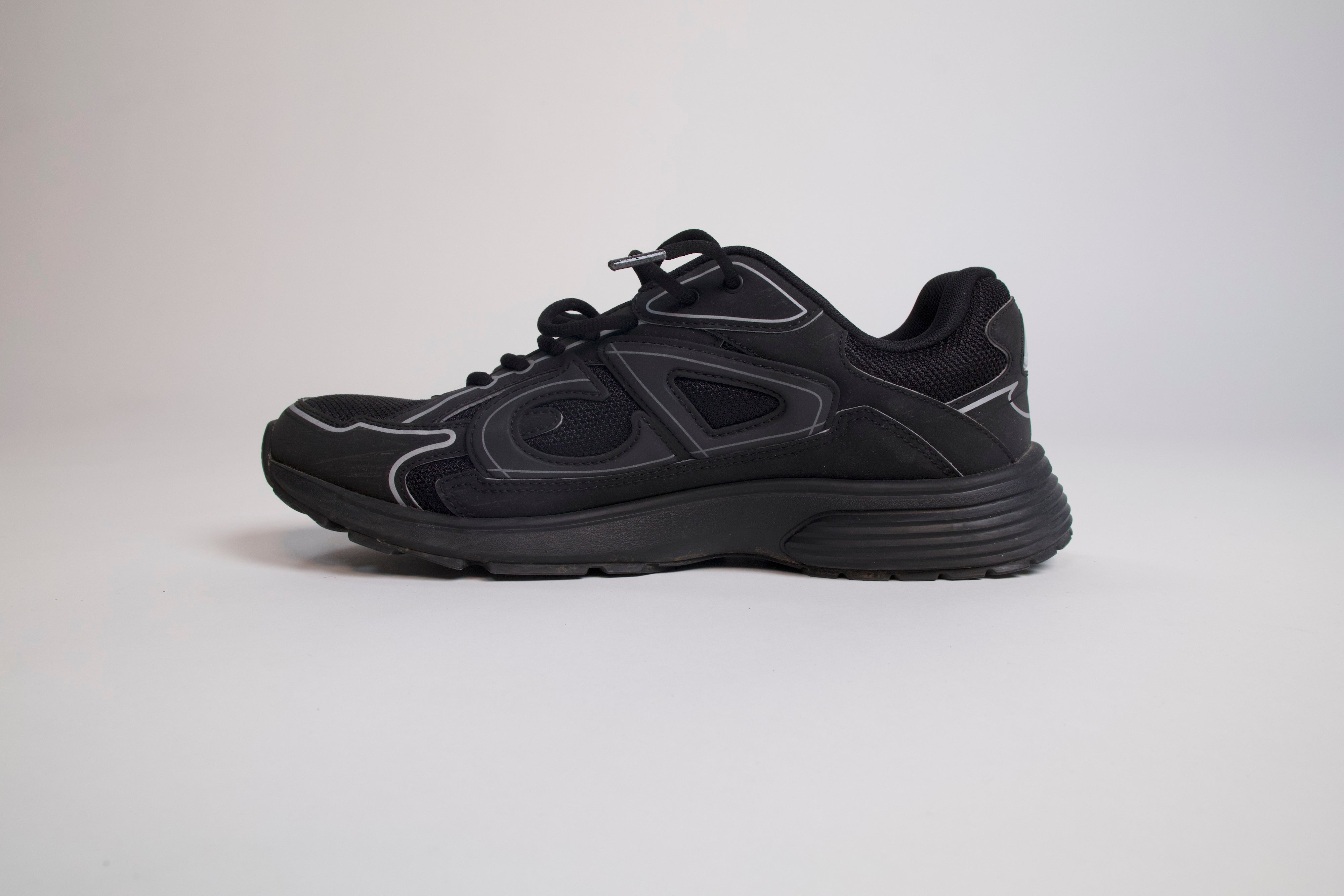 Wahid Faghir – Dior B30 Countdown Sneaker / 45