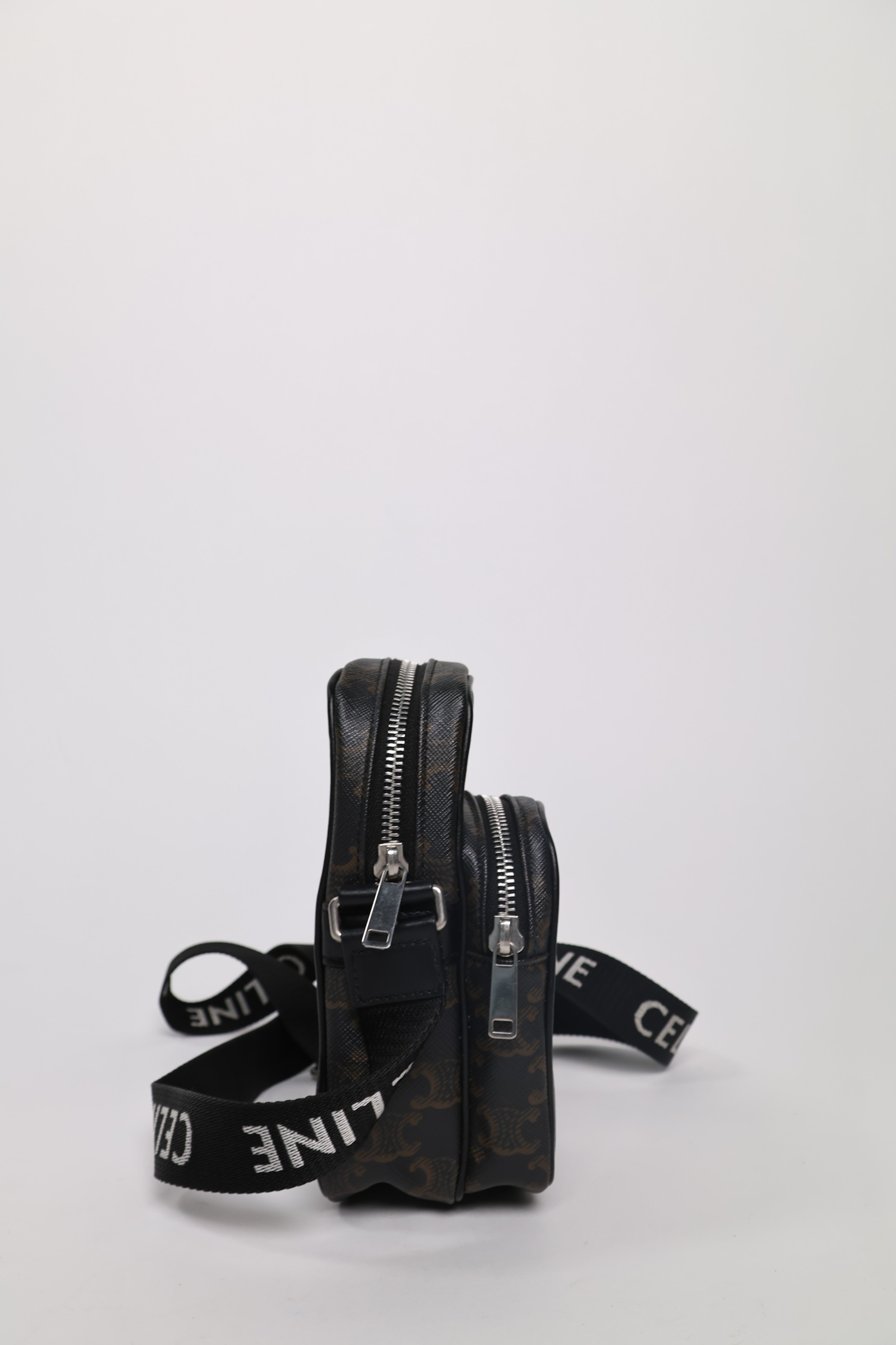 Emiliano Marcondes – Celine Triomphe Canvas Crossbody Bag / Onesize