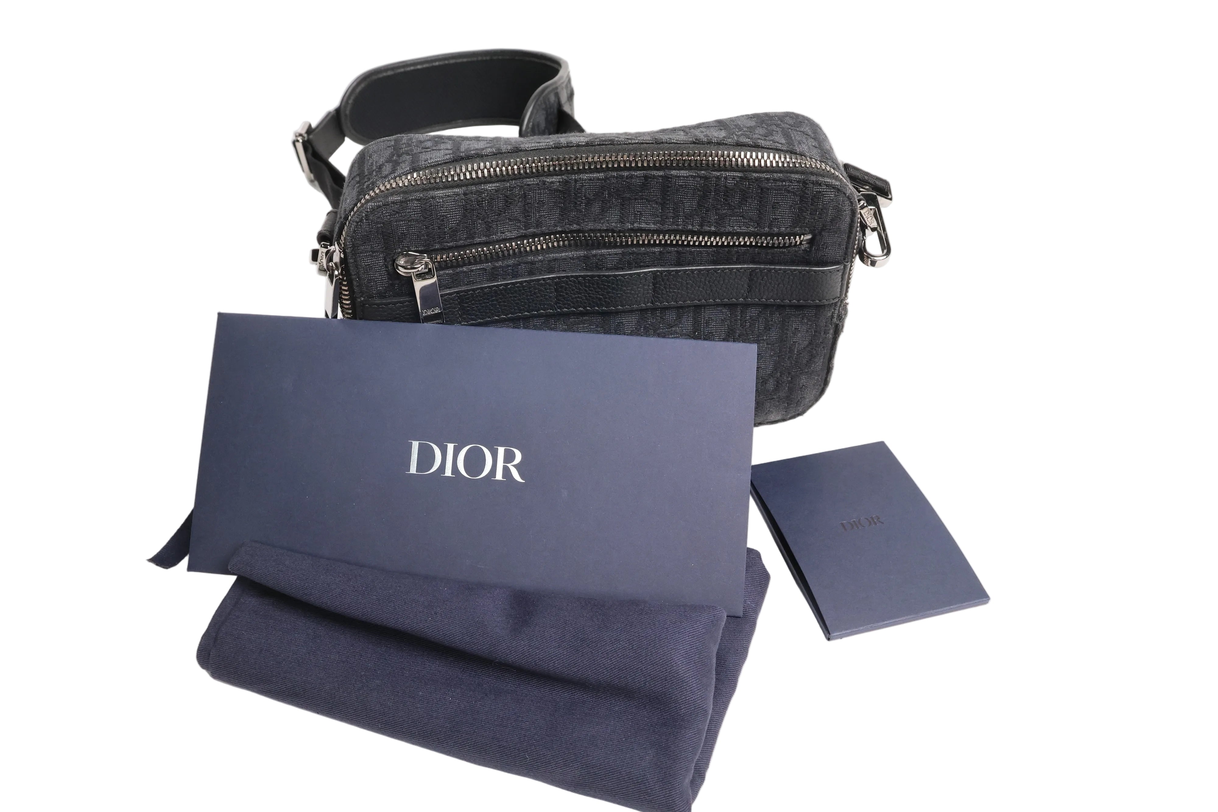 Eric Kahl – Dior Homme Safari Bag / Onesize
