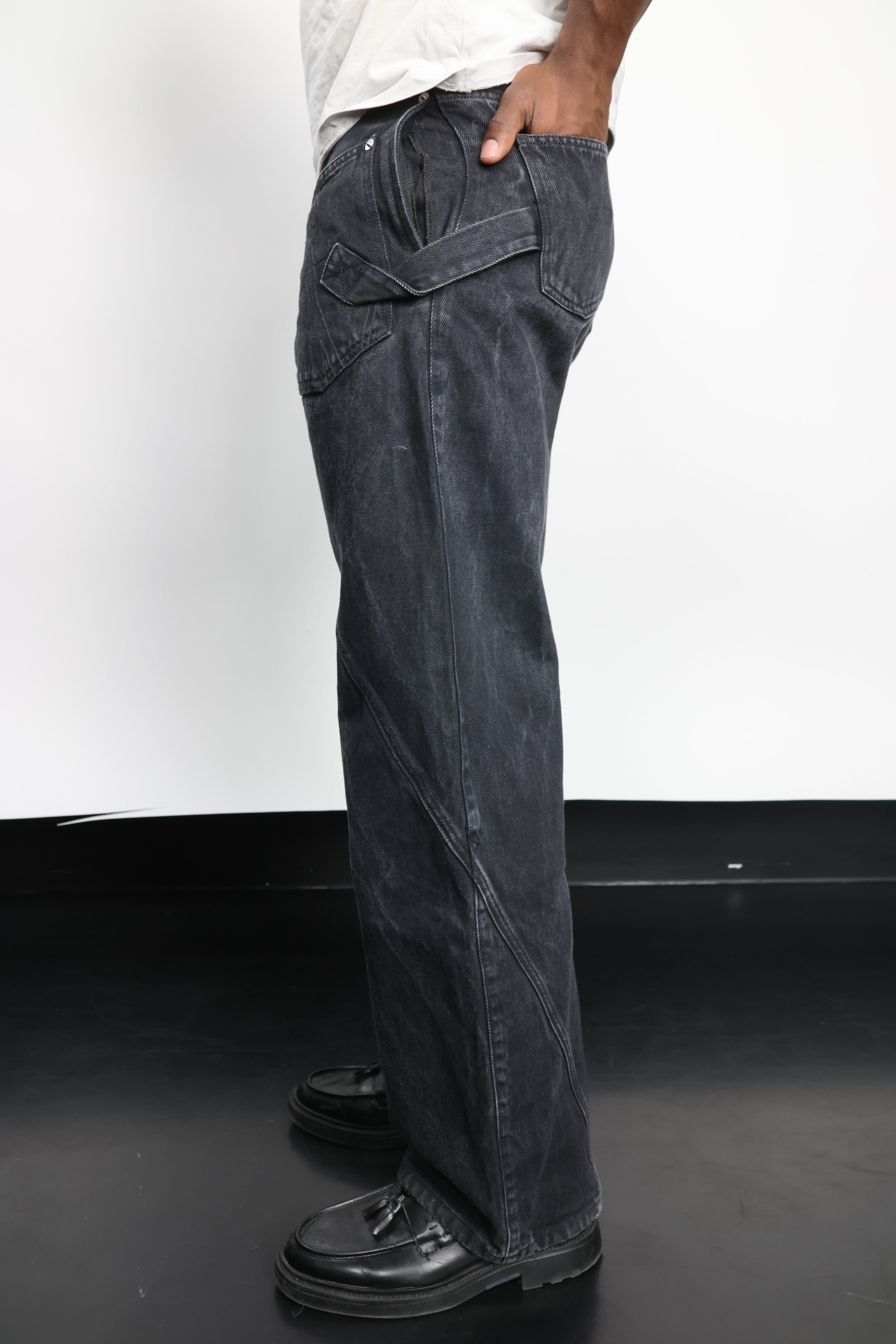 Albert Grønbæk – JW Anderson Twisted Workwear Jeans / W28/EU44