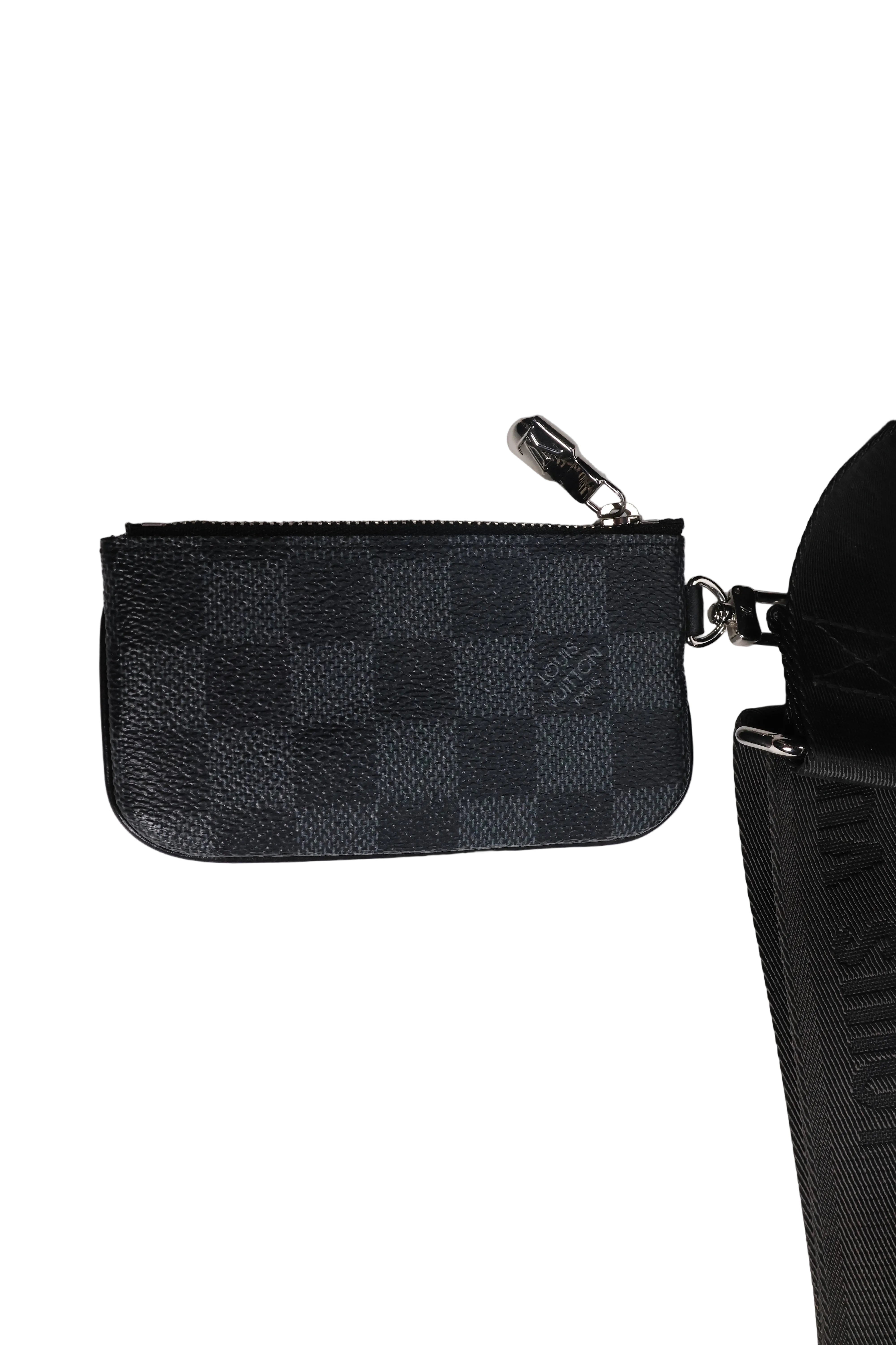 Eric Kahl – Louis Vuitton Trio Messenger Bag / Onesize