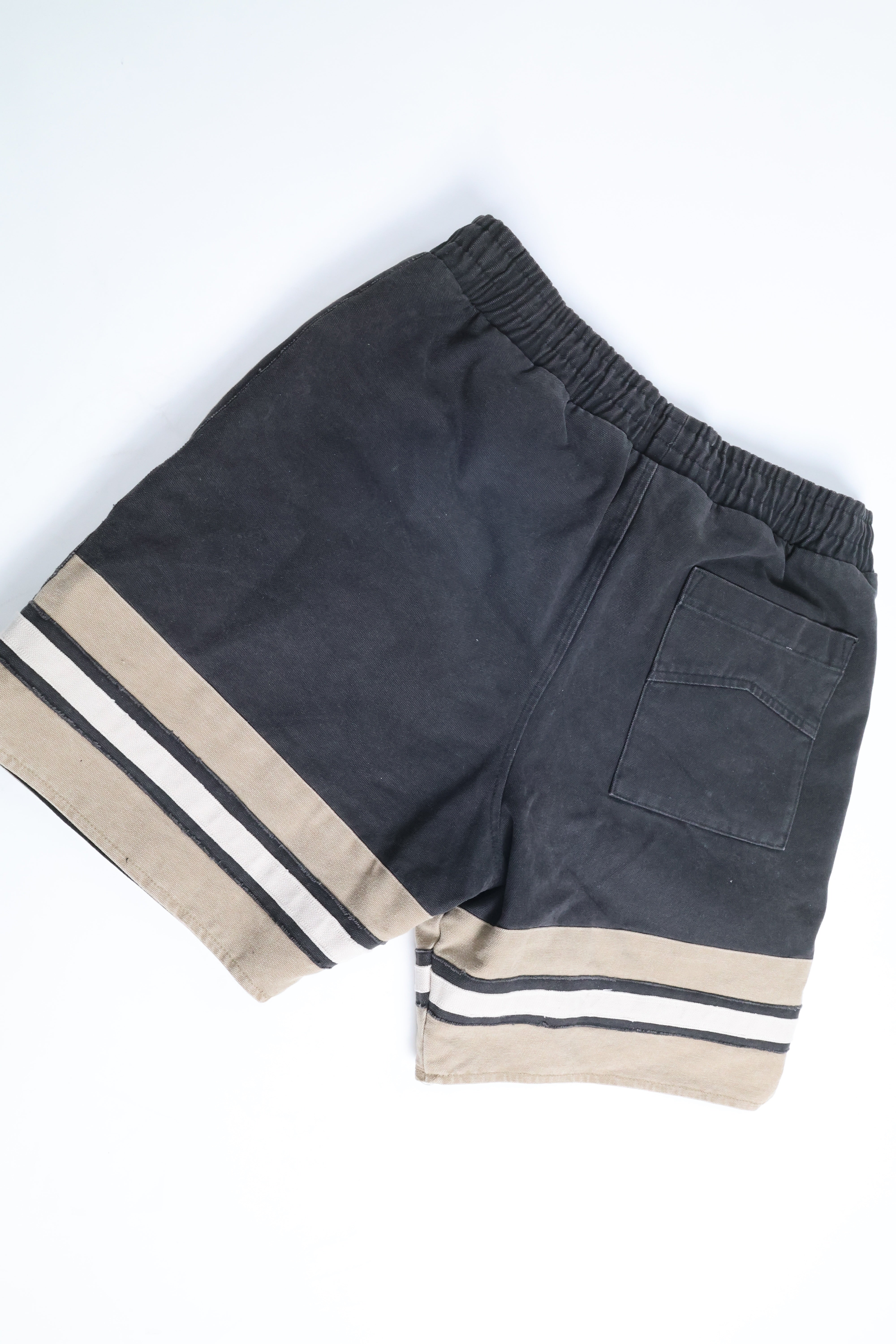 Eric Kahl – Rhude Embroidered Shorts / M