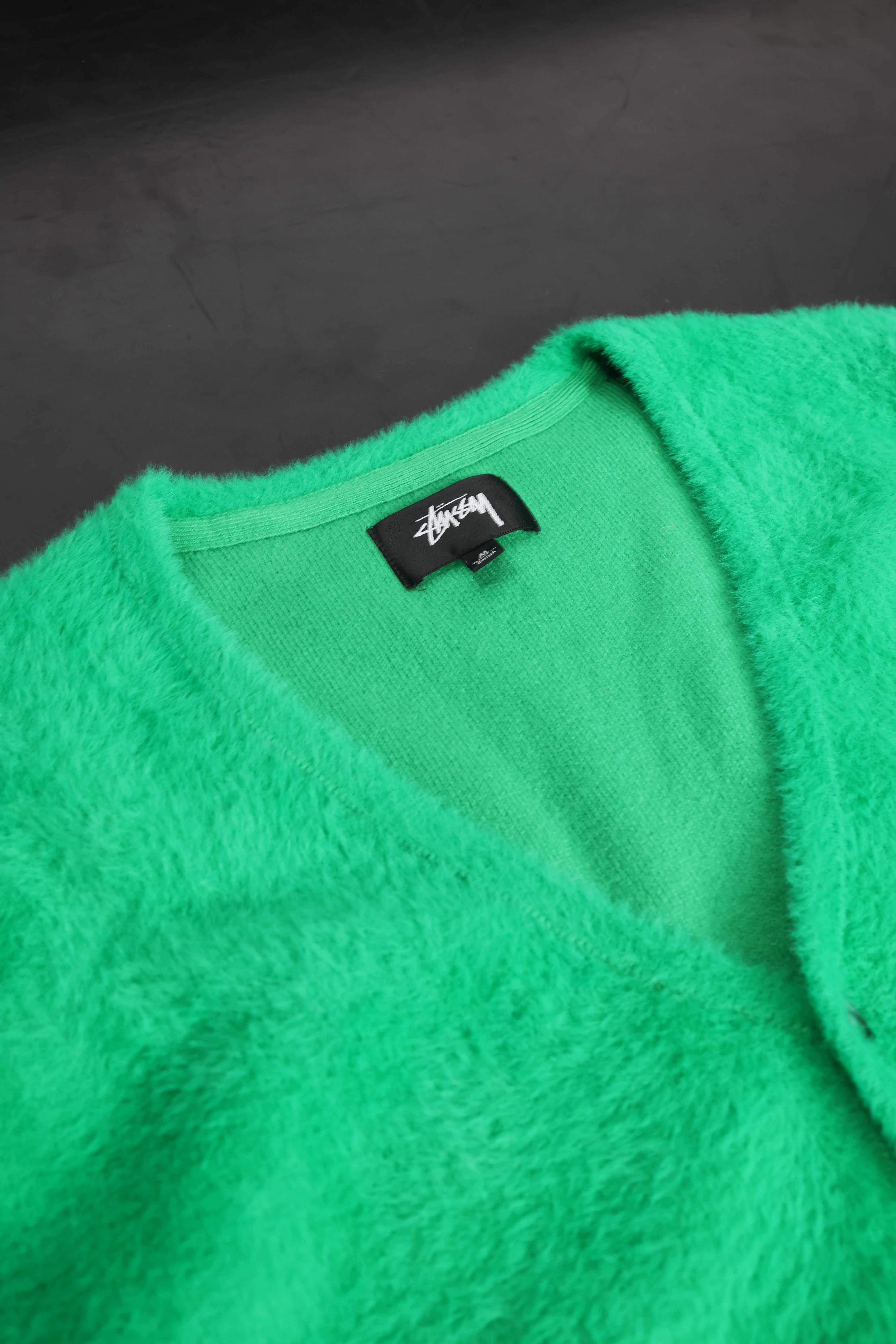 Albert Grønbæk – Stüssy Shaggy Fuzzy Cardigan / M
