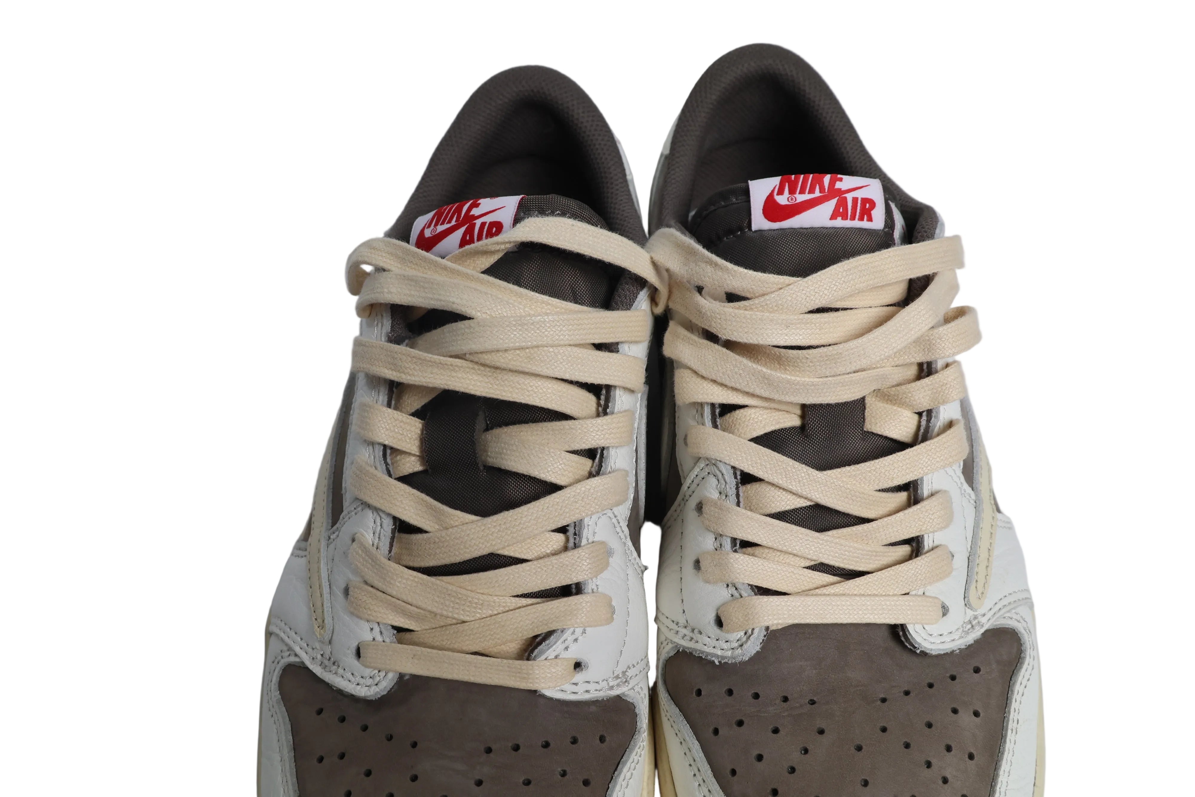 Eric Kahl – Travis Scott x Jordan 1 Low Reverse Mocha / 42